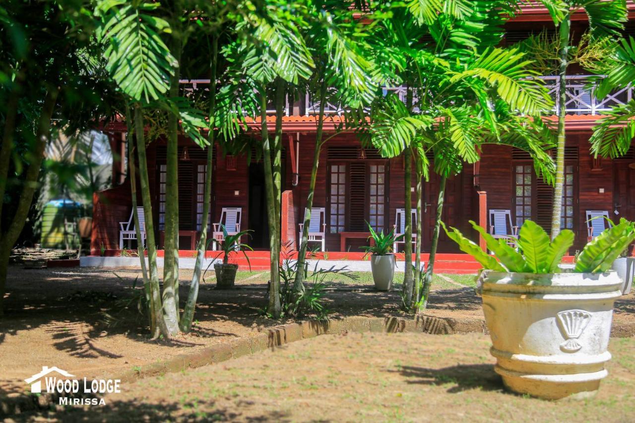 Wood Lodge Mirissa Exterior photo